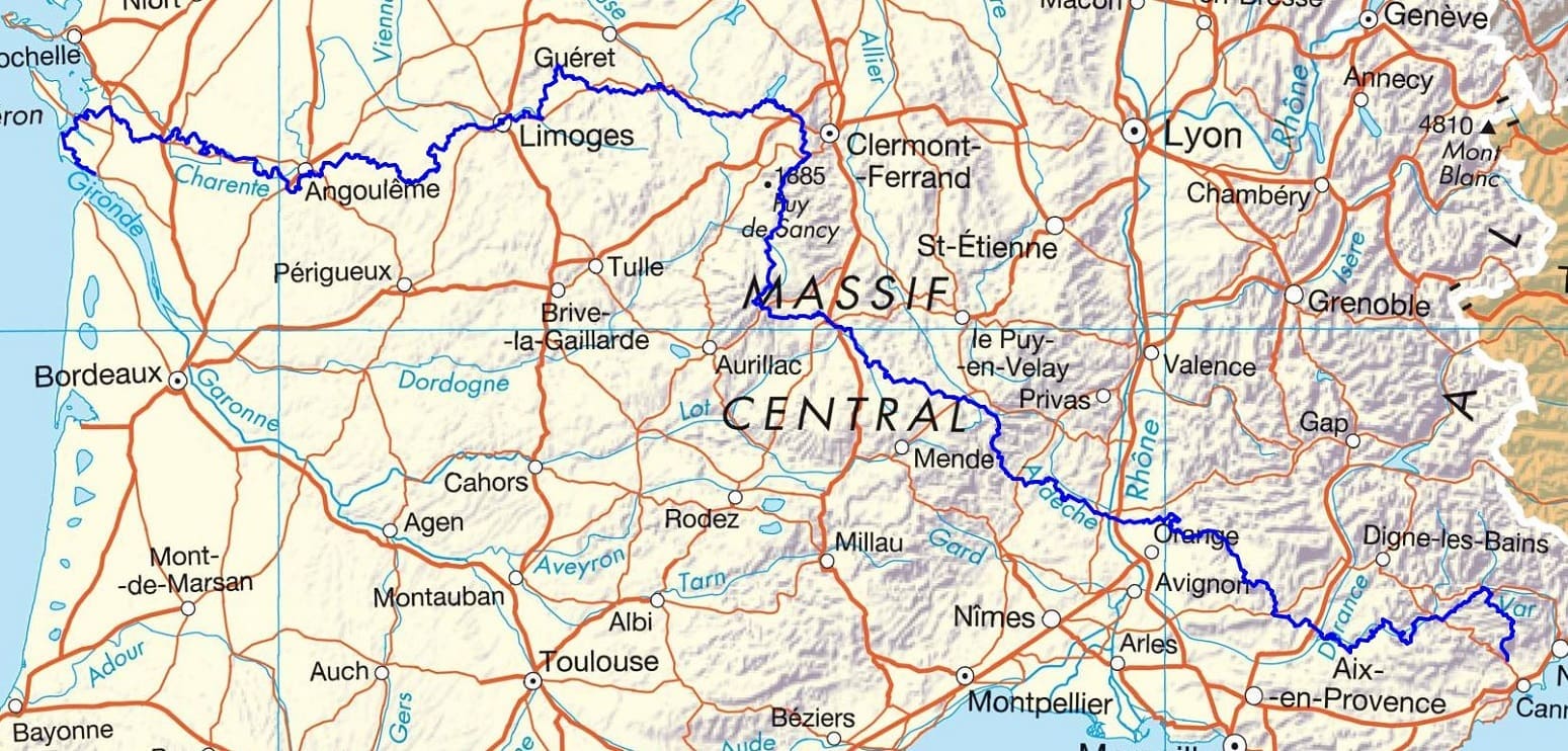 découvrez le gr4 en charente-maritime, un sentier de grande randonnée vous offrant des paysages maritimes à couper le souffle, des villages pittoresques et une immersion dans la nature. parfait pour les amoureux de la randonnée et les aventuriers en quête d'évasion.