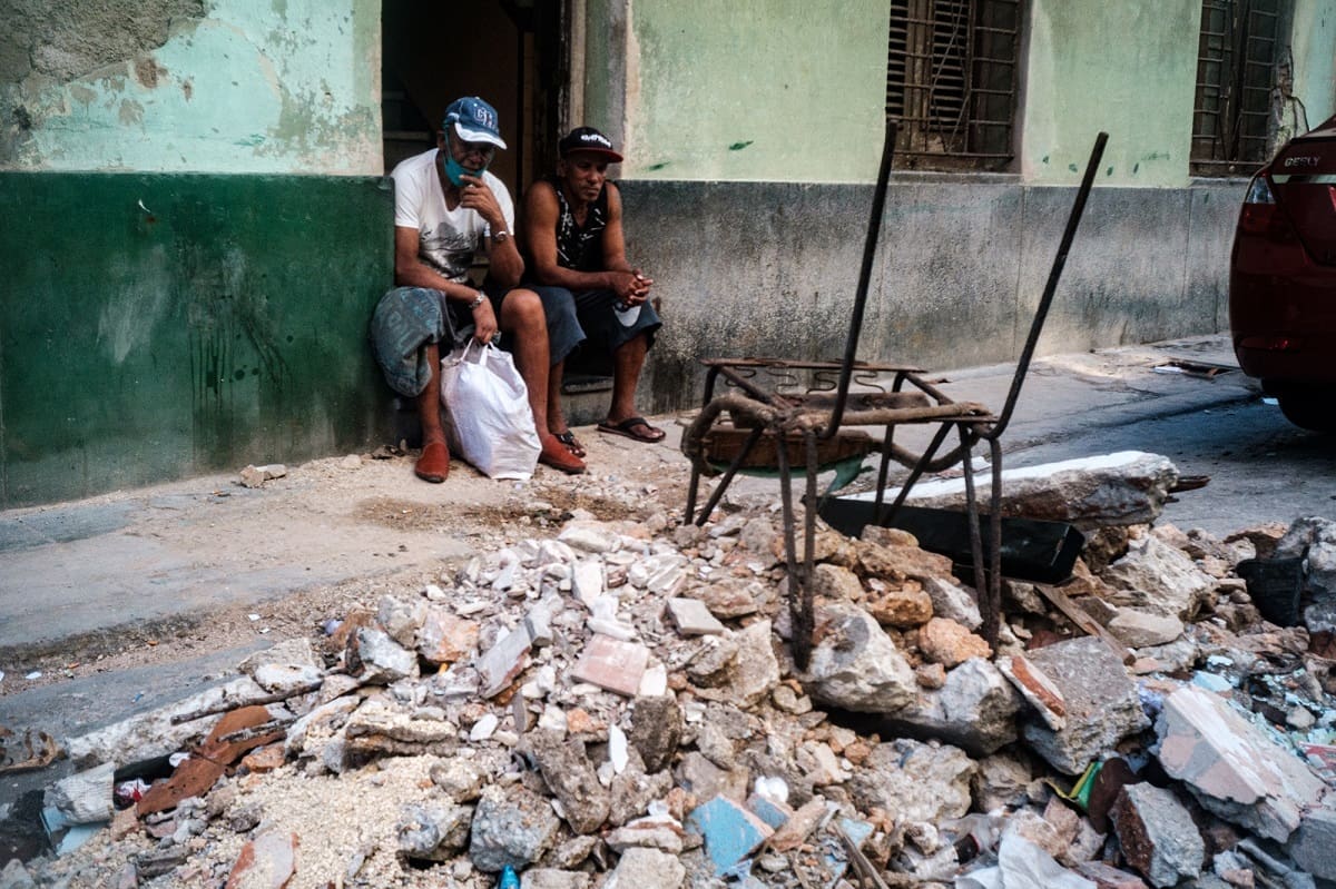 découvrez la réalité de la pauvreté à cuba, un problème social complexe qui affecte de nombreuses vies. explorez les causes, les conséquences et les initiatives mises en place pour améliorer les conditions de vie sur l'île.