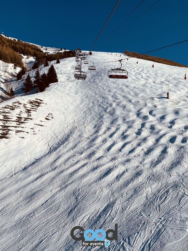 découvrez les meilleures adresses gourmandes aux 2 alpes : restaurants, bars et spécialités locales pour savourer votre séjour en montagne.