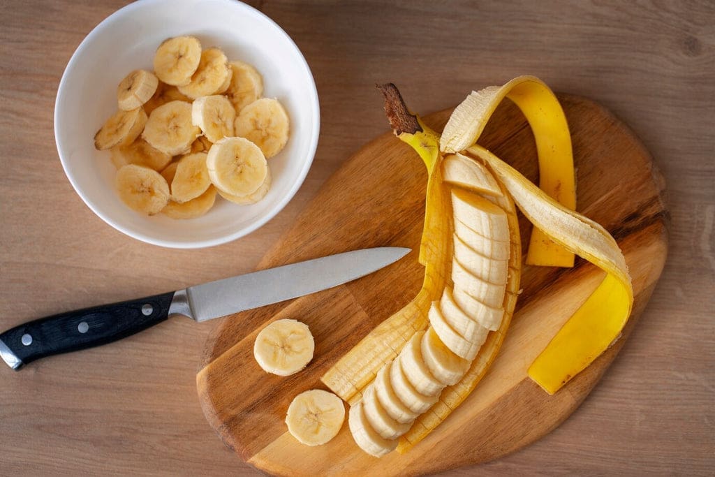 découvrez comment une dégustation de bananes permet de profiter pleinement de leur goût délicieux tout en bénéficiant de leur richesse en potassium, un minéral essentiel pour la santé.