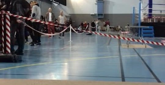 découvrez notre espace sportif à toulouse, un lieu dédié à la pratique du sport et au bien-être. que vous soyez amateur ou professionnel, profitez d'installations modernes, de cours variés et d'un cadre convivial pour atteindre vos objectifs de fitness.