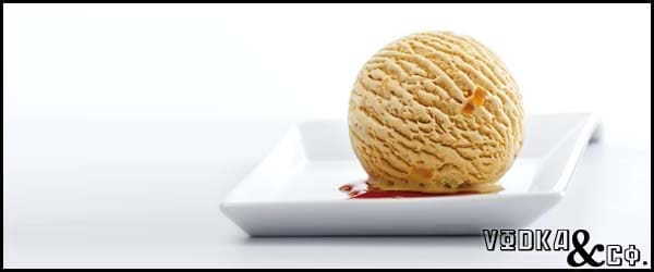 découvrez nos délicieuses glaces à cognac, une fusion parfaite de la douceur crémeuse et des arômes riches du cognac. idéales pour les amateurs de desserts raffinés, ces glaces offrent une expérience gustative unique et élégante à chaque cuillerée.
