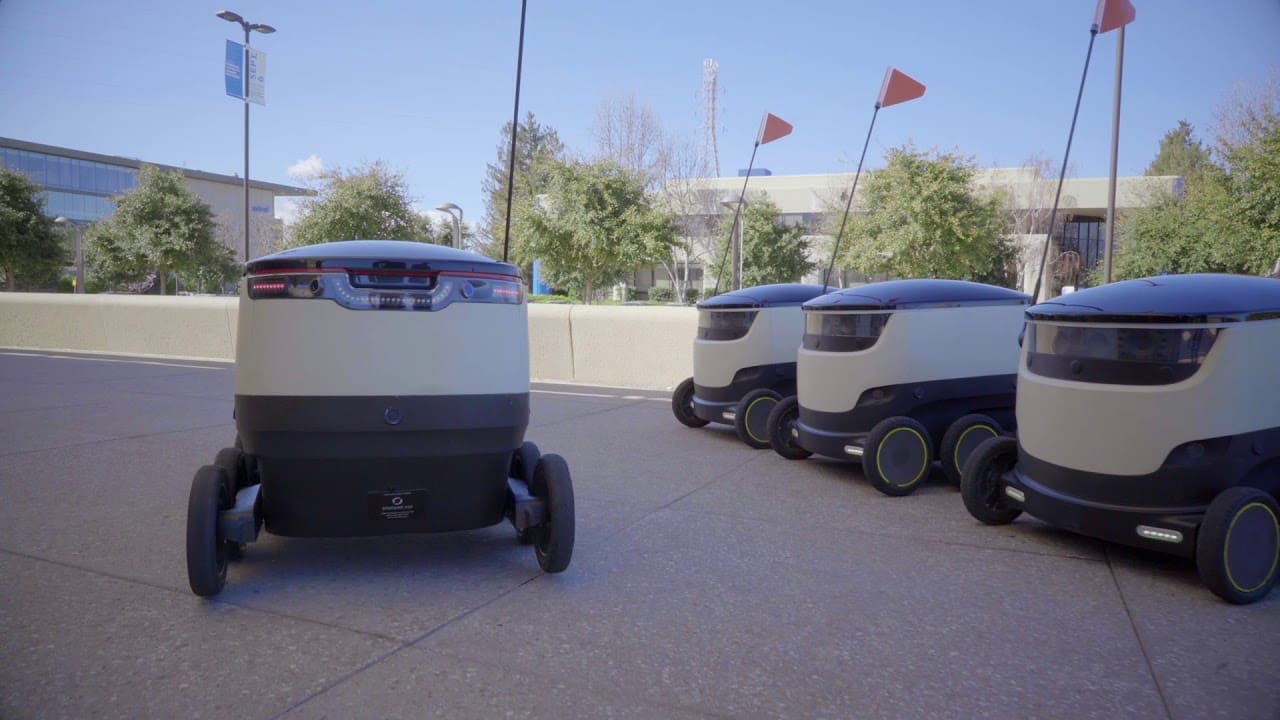 découvrez notre service de livraison par robot sur votre campus : rapide, pratique et écologique pour tous vos besoins de repas et colis !