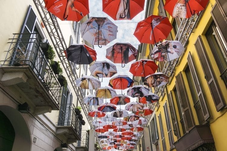 découvrez les adresses incontournables à ne pas manquer pendant la milan fashion week : lieux de défilés, restaurants branchés et boutiques chic pour vivre l’événement comme un vrai insider.