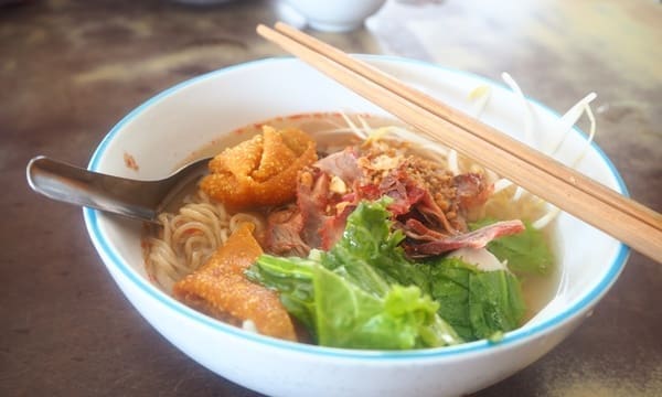 découvrez les meilleurs restaurants de pad thaï à paris : adresses incontournables, saveurs authentiques et bons plans pour déguster ce plat thaïlandais emblématique dans la capitale.