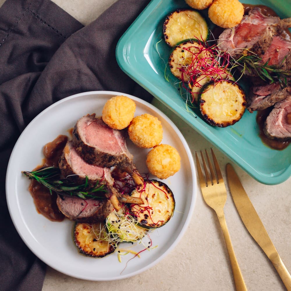 découvrez nos repas prêts à la livraison : des plats savoureux, équilibrés et cuisinés avec des ingrédients frais, livrés directement chez vous pour gagner du temps au quotidien.