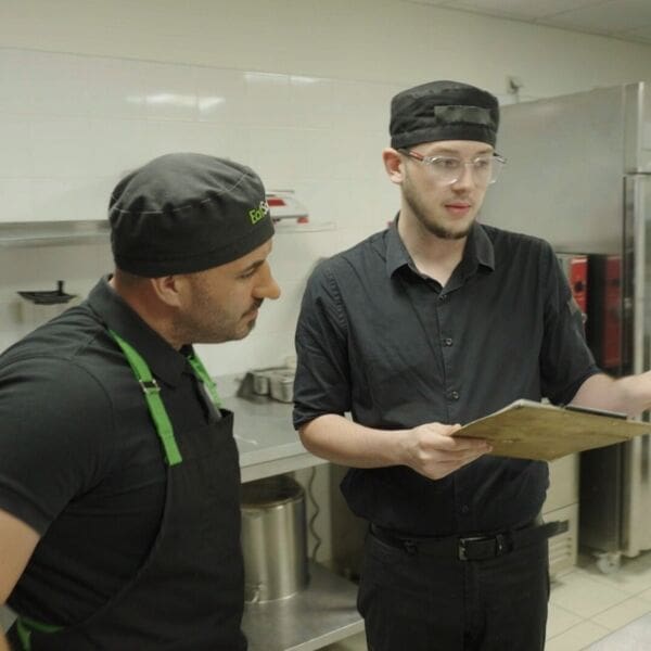 découvrez ce que sont devenus yarod, cloé et hugo après leur passage chez eat salad : parcours, évolutions et actualités de ces trois figures emblématiques de l’enseigne.