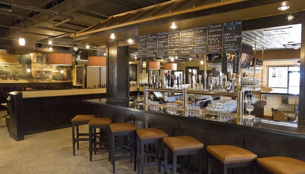 découvrez notre sélection des 10 meilleurs restaurants à sugar land pour savourer une cuisine variée et de qualité. trouvez l’endroit idéal pour votre prochaine sortie gourmande !