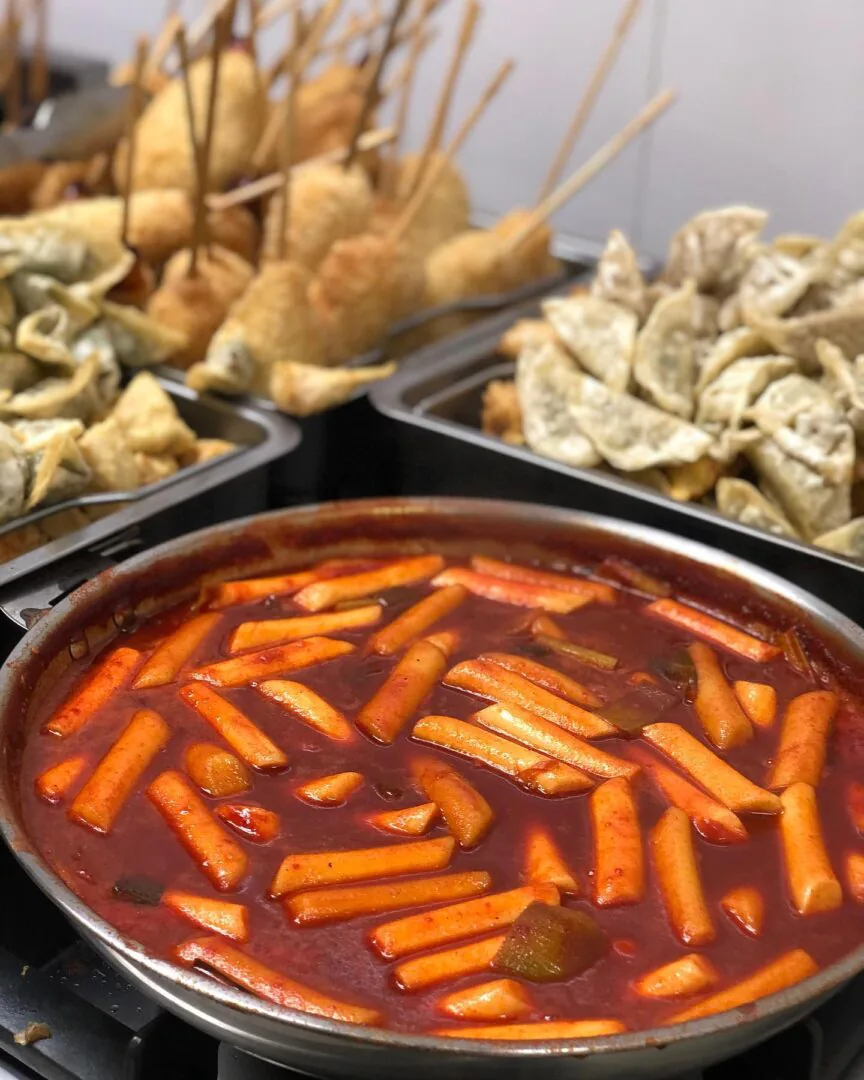 découvrez les meilleures adresses de street food à nantes où déguster des plats savoureux pour moins de 15€. parfait pour un repas rapide et gourmand sans se ruiner.